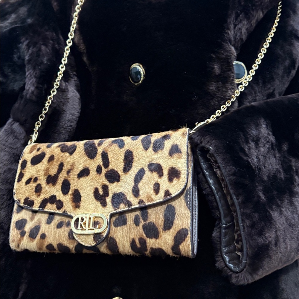 Sheepskin Fur Coat - Picture 7 of 9